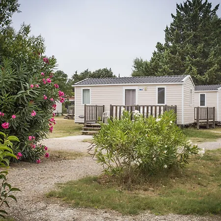 Hotel Village Les Abricotiers By Popinns