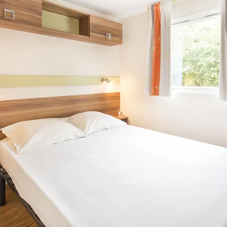 Hotel Village Les Abricotiers By Popinns